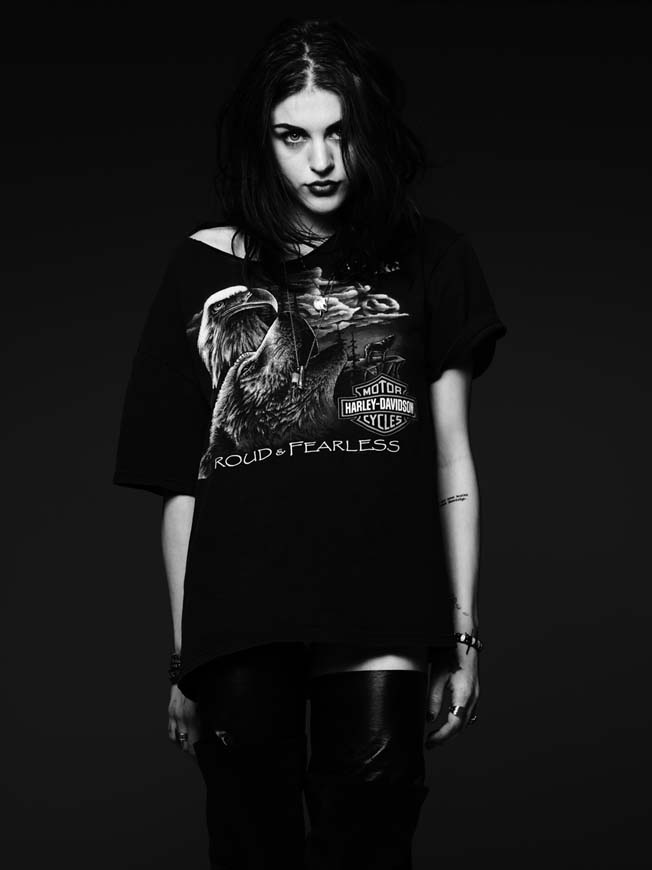 Frances-Bean-Cobain-Portrait (27)