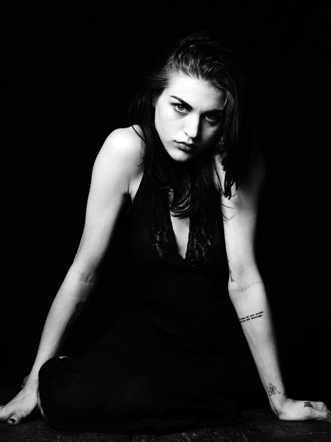 Frances-Bean-Cobain-Portrait (35)