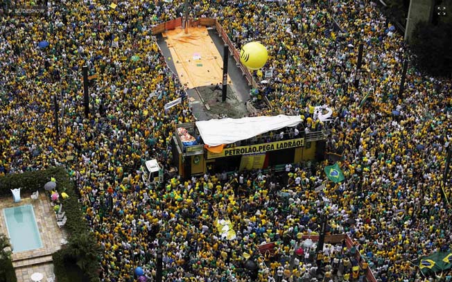 Foto-Manifestacao-Contra-Dilma (16)