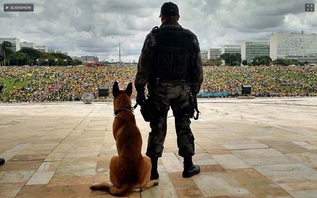 Foto-Manifestacao-Contra-Dilma (4)